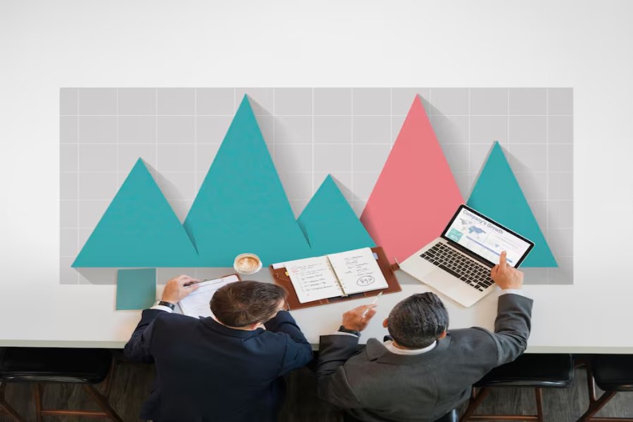 Smart Strategies for Managing a Field Team That Gets Results